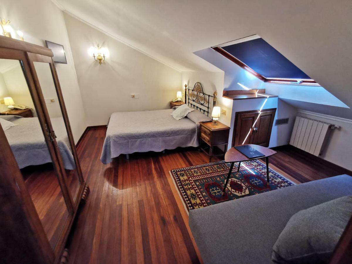 Pazo Do Souto Hotel Carballo Exterior photo