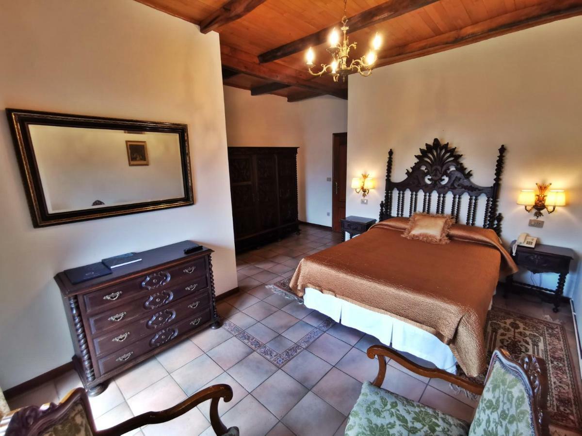 Pazo Do Souto Hotel Carballo Exterior photo