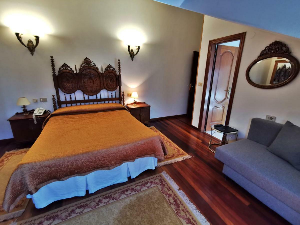 Pazo Do Souto Hotel Carballo Exterior photo